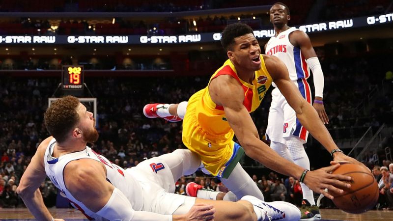 Provoquer un passage en force, c'est tout un art ! | NBA
